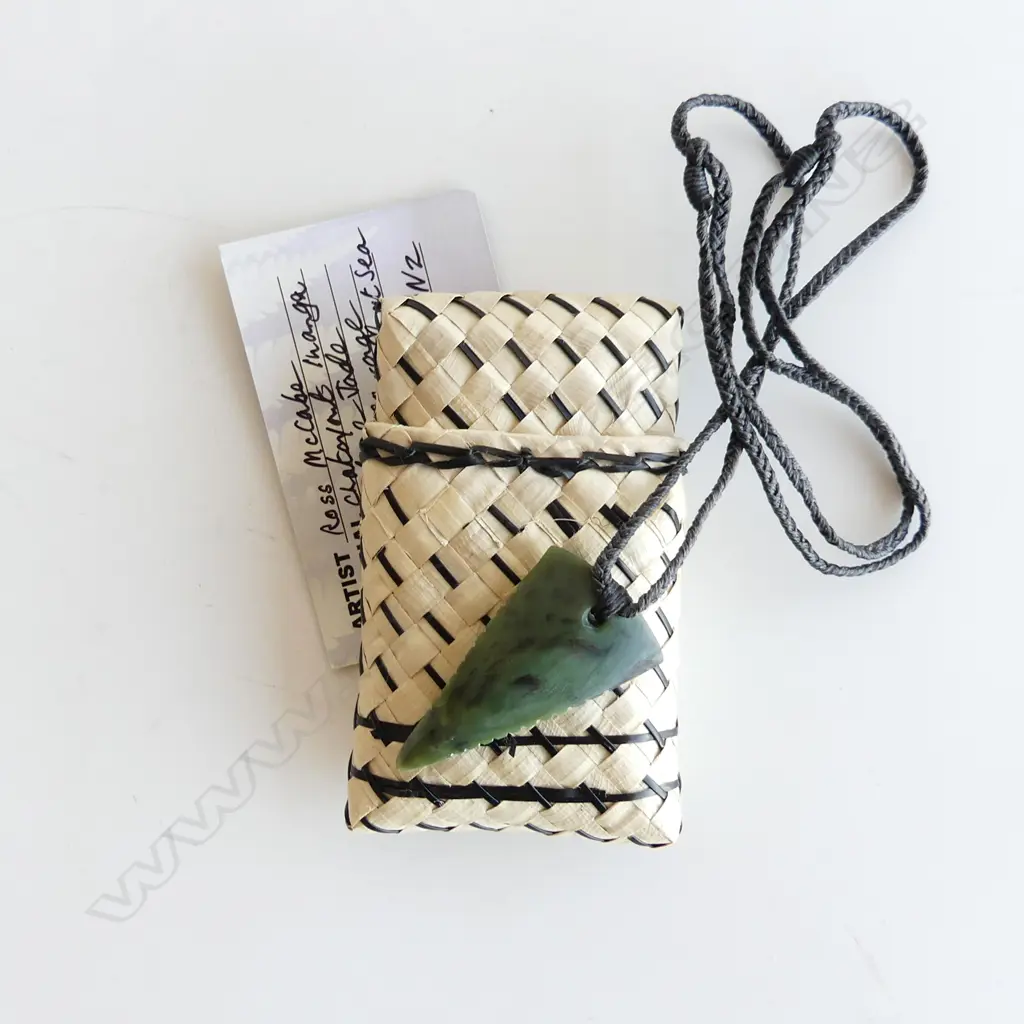 ROSS McCABE carved pounamu (gem chatoyant inanga) niho mango (shark tooth) pendant with certificate 2017. L 60m Image 1++