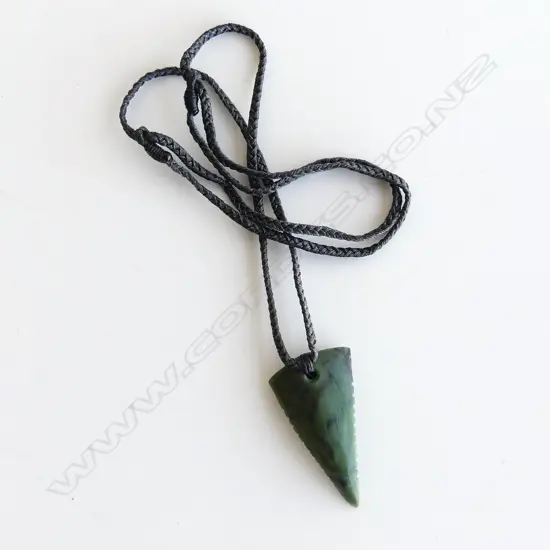 ROSS McCABE carved pounamu (gem chatoyant inanga) niho mango (shark tooth) pendant with certificate 2017. L 60m