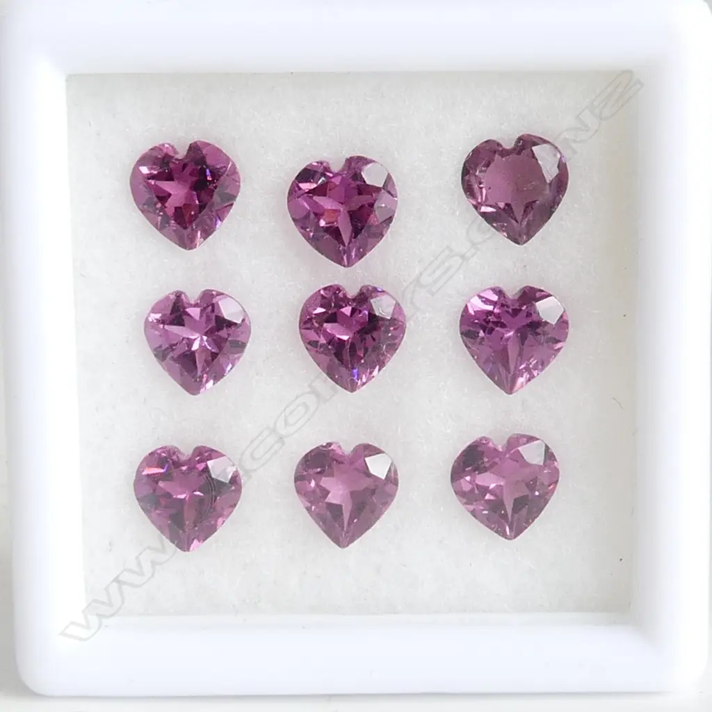 GRAPE GARNET HEARTS 6MM  9= 7.84CT Image 1++