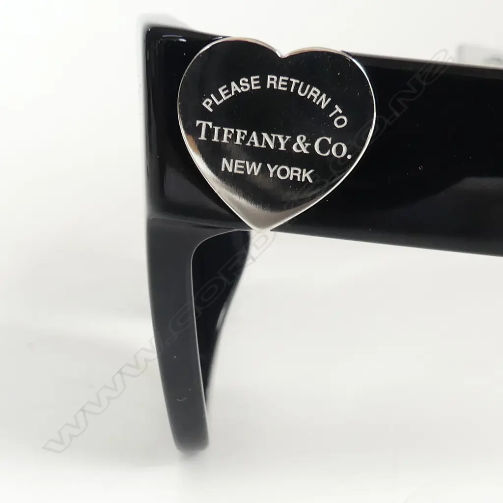PR TIFFANY SUNGLASSES Image 1++