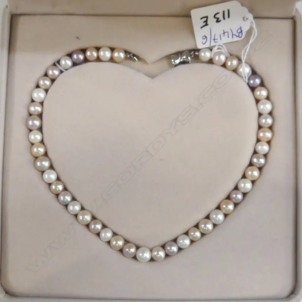 PINK/PEACH FRESH WATER PEARL NECKLACE w STG CLASP, BOXED L.400mm Image 1++