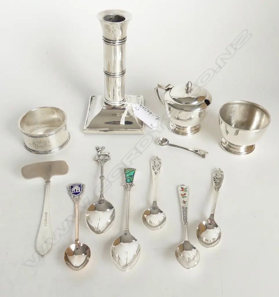 STERLING SILVER ITEMS  MISC (135gms) CANDLESTICK H.120mm & SERVIETTE RING 44gms Image 1++