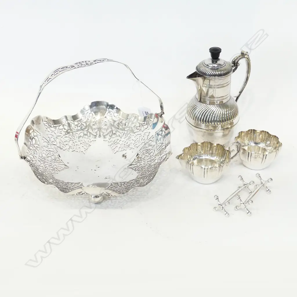 ASST EP WARE,BASKET CARVER RESTS,SUGAR HOT WATER POT ETC  Image 1++
