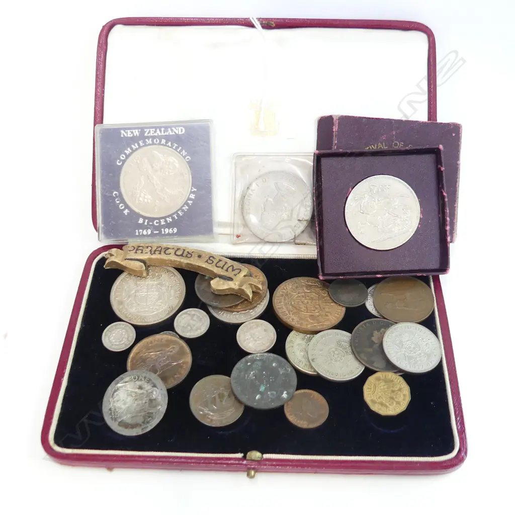 CASE ASST. VINTAGE COINS ETC Image 1++