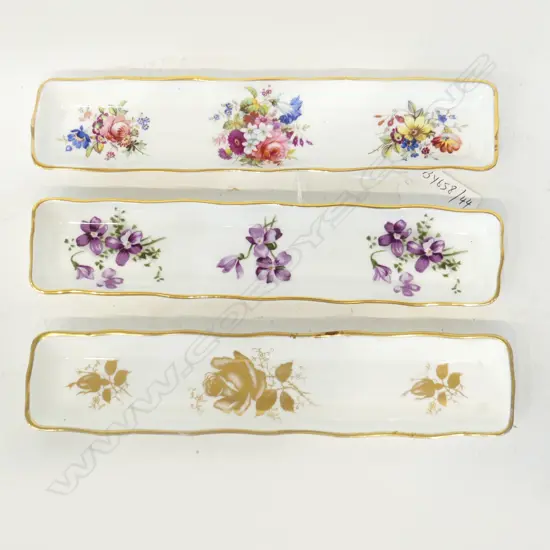THREE PORCELAIN LONG DISHES HAMMERSLEY & SPODE, L.210mm