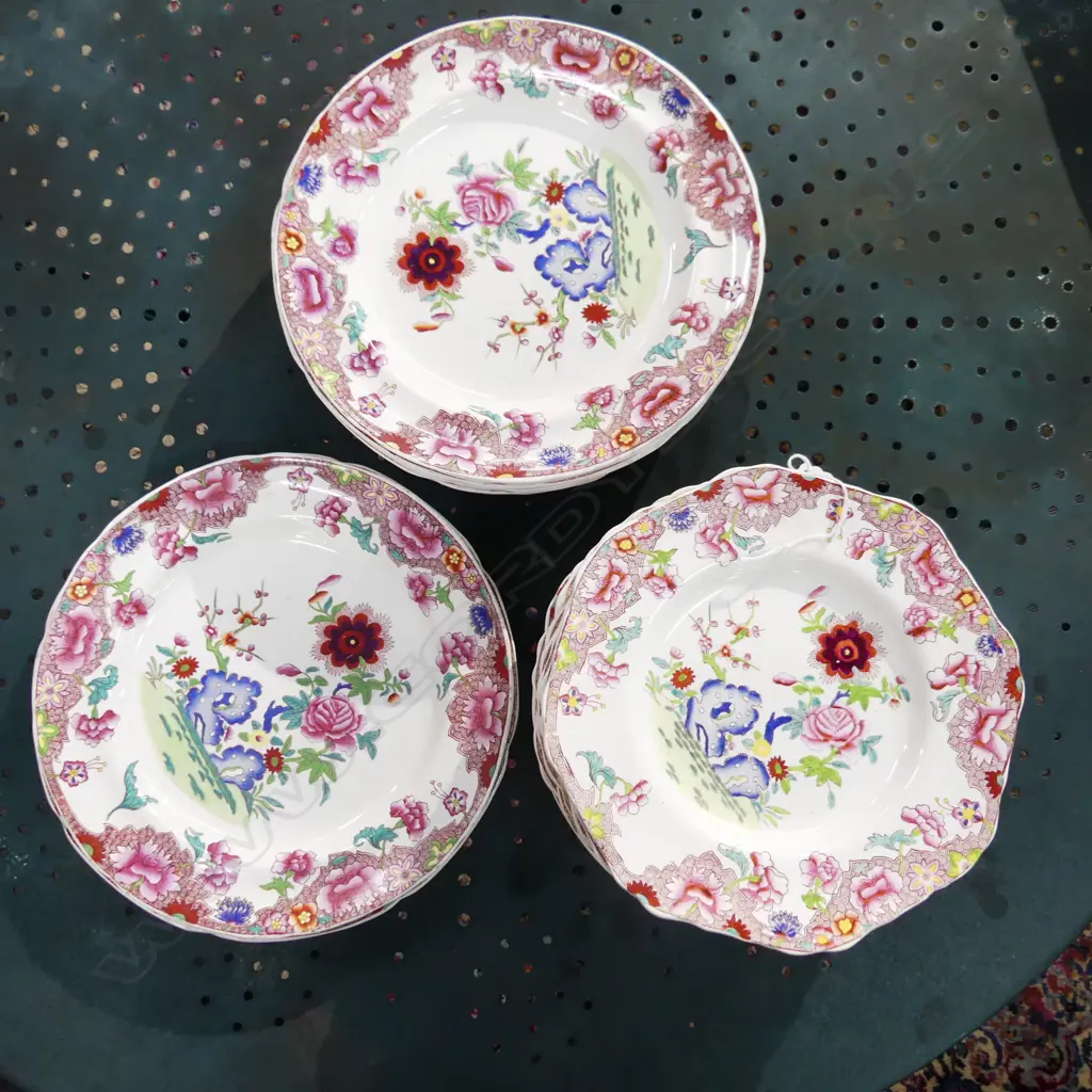 VICTORIAN SPODE 'INDIA TREE' TYPE PATTERN, 14 DINNER PLATES, 15 SIDE PLATES - (8 w scalloped edge) Image 1++