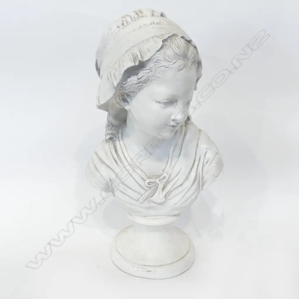 CERAMIC BUST; CLASSICAL GIRL H.450mm Image 1++
