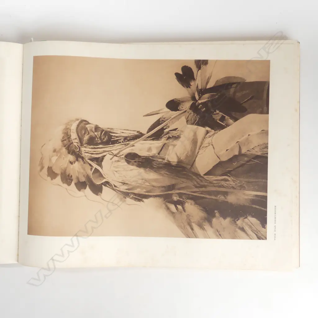 LRG VOL 'PORTRAITS FROM NTH AMERICAN INDIAN LIFE' by EDWARD S CURTIS, PUB 1972 US MUSEUM NAT HIS, (some damage & foxing) Image 1++