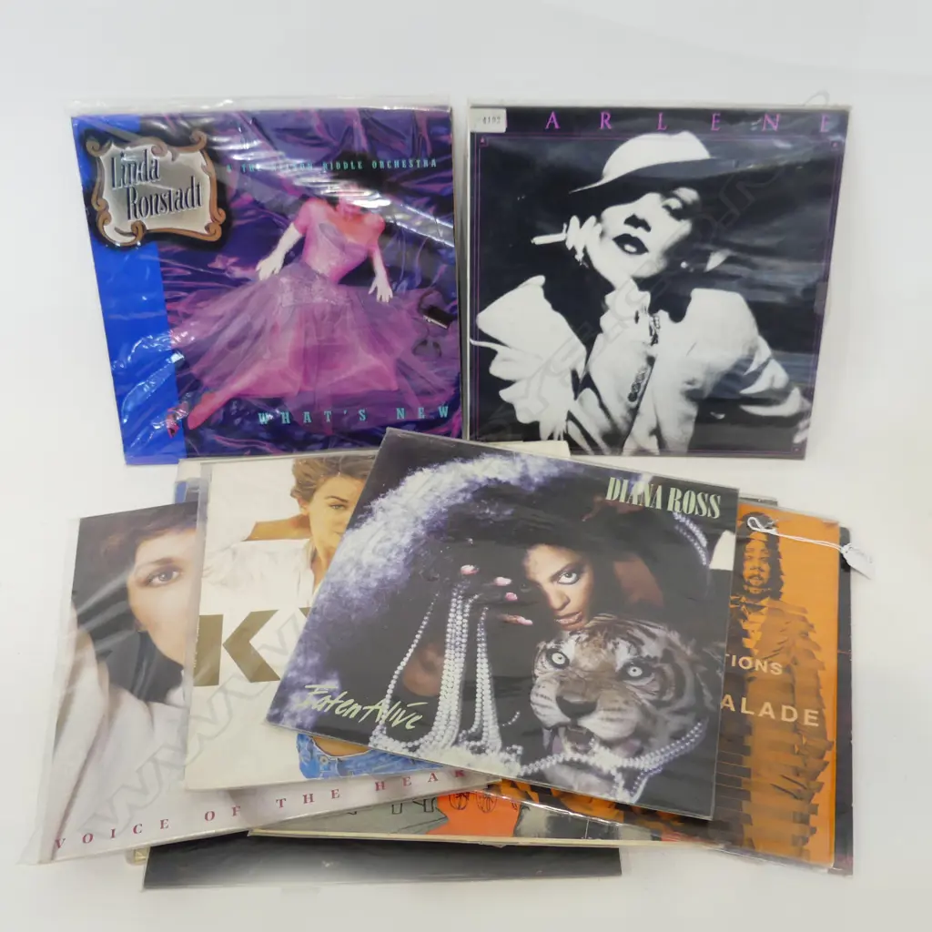 ASSORTED RECORDS Image 1++