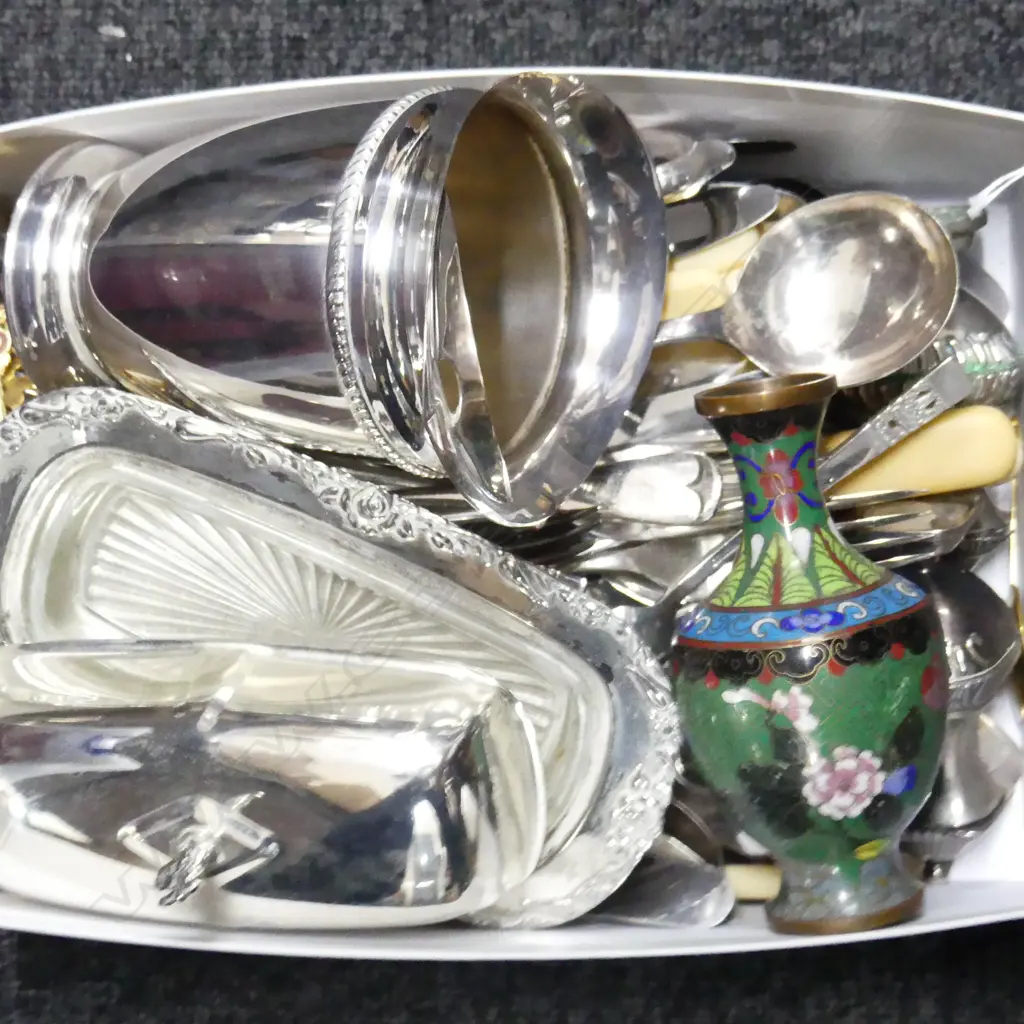 BOX LOT ASST. CUTLERY + EP JUG & BUTTER DISH + CLOISONNE VASE H.140mm Image 1++