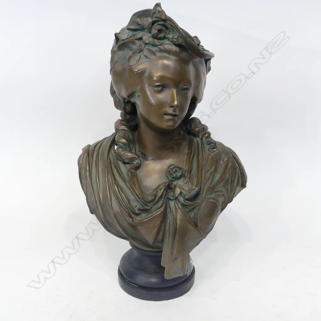 A. CARRIER BRONZED RESIN BUST, CLASSICAL WOMAN H.430mm LOSSES Image 1++