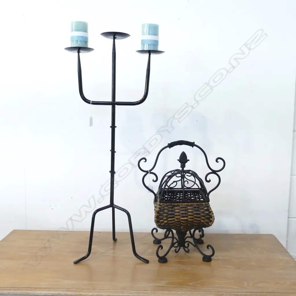**RTV** ORNATE BASKET H.450mm + METAL CANDLE STAND H.810mm RTV Image 1++