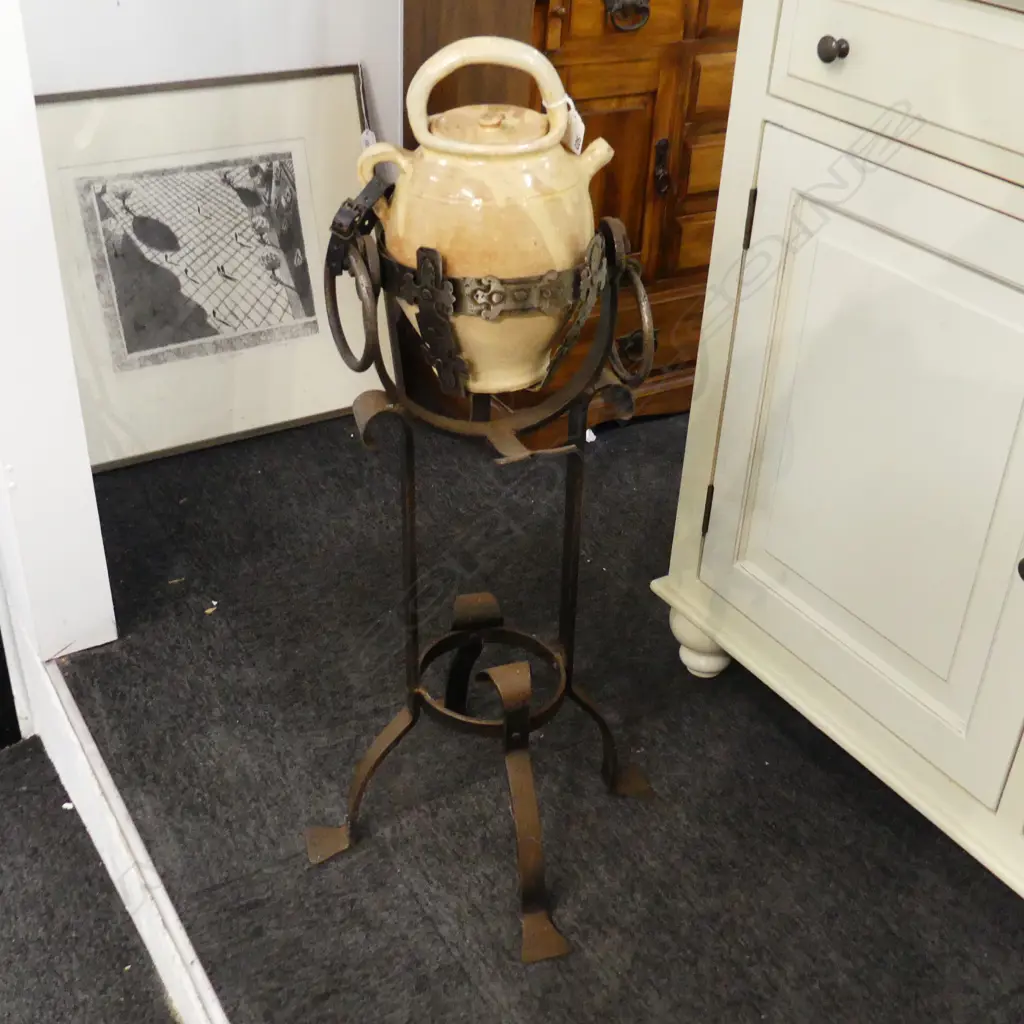 GLAZED CERAMIC TEAPOT ON WROUGHT IRON STAND H.810mm Image 1++