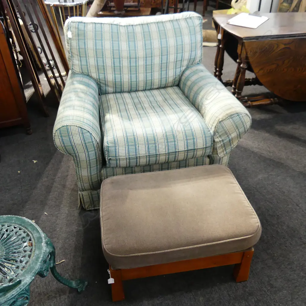 LG UPHOLSTERED ARMCHAIR + FOOTSTOOL Image 1++