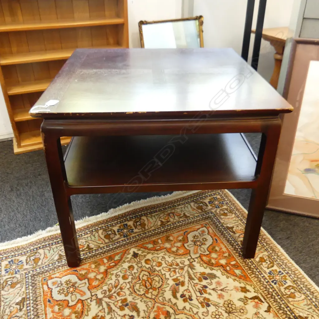 HENREDON OCCASIONAL TABLE 690x690x590mm Image 1++