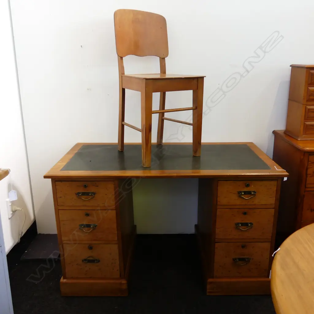 COLONIAL RIMU TWIN PEDESTAL DESK leather top 1215 x 640 x 730mm Image 1++