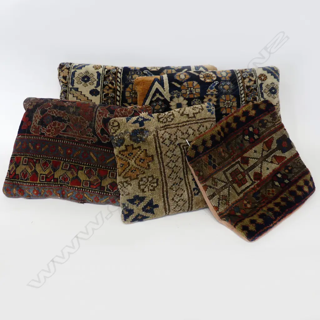 5 CARPET CUSHIONS (1 CASE ONLY) EX. FLORENCE COURT Image 1++