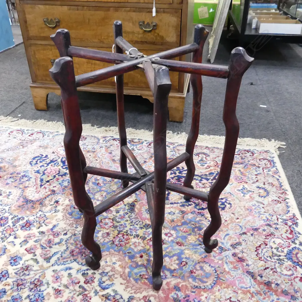 ORIENTAL FOLDING TABLE BASE Image 1++