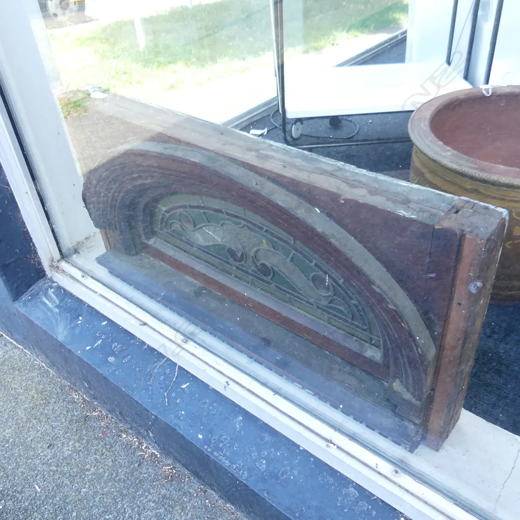 PR OF KAURI FRAMED OVOID LEADLIGHT PANELS L800MM H450MM Image 1++