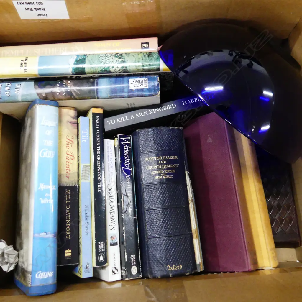 BOX LOT ASST. BOOKS Image 1++