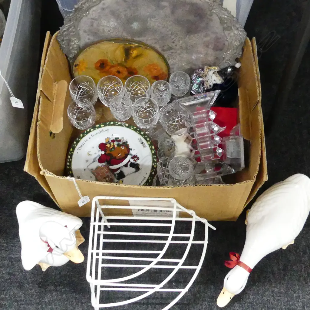 BOX LOT OF CRYSTAL CHRISTMAS PLATES/ CHINA DUCKS ETC. Image 1++
