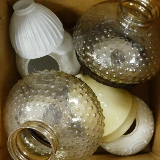 BOX LOT VINTAGE LAMP SHADES