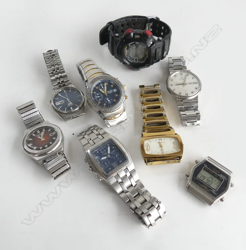 8 GENTS WRIST WATCHES Image 1++