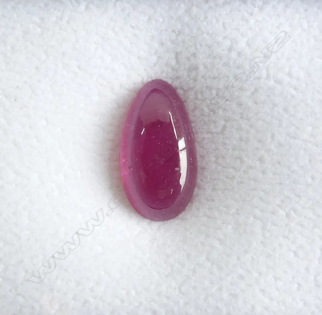 RUBY PEAR CABOCHON 11.52ct, AIG REPORT Image 1++