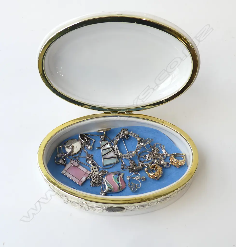 ASST. STG / 800 SILVER JEWELLERY 78gms Image 1++