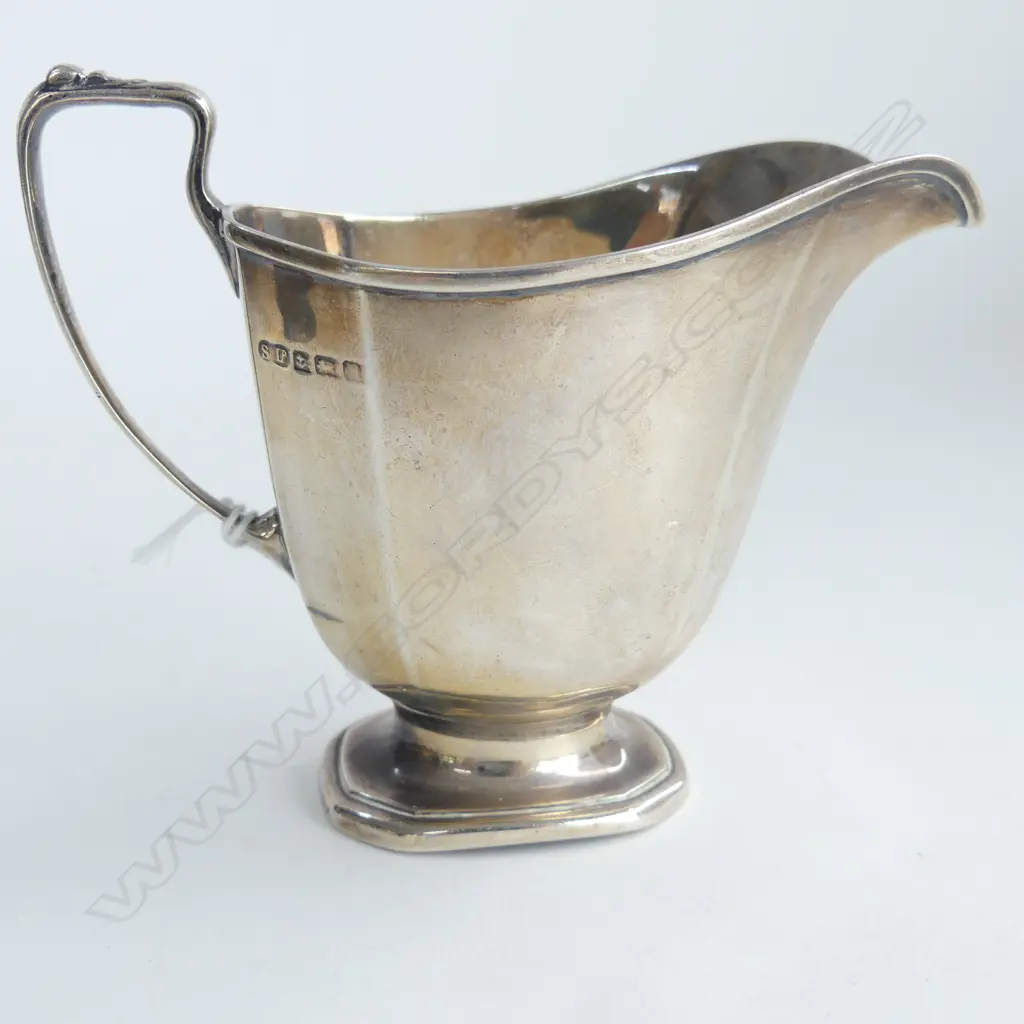 STG SILVER CREAM JUG, B'HAM 123gms Image 1++