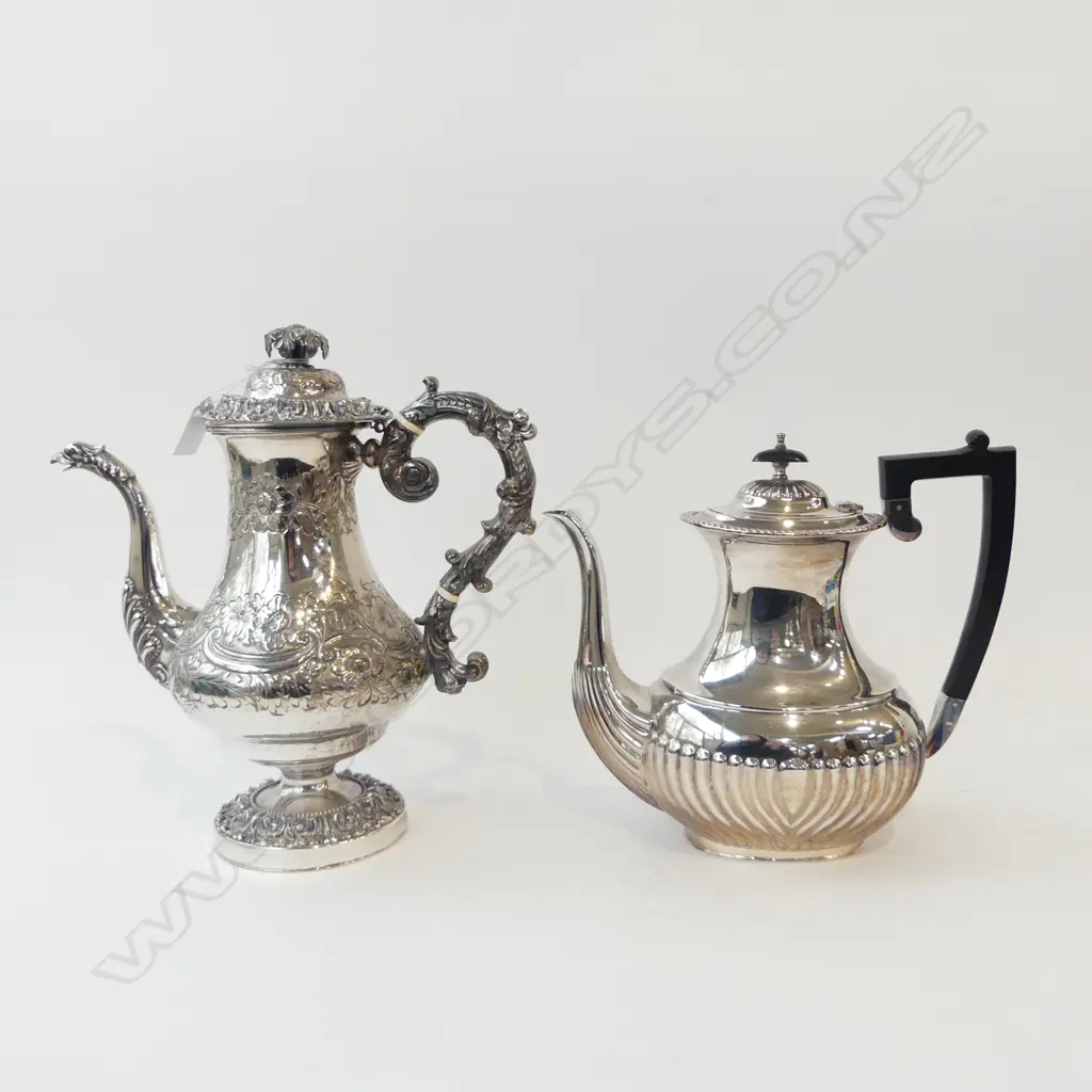 2 SILVER PLATE COFFEE POTS H.285mm (1 LID AF) Image 1++