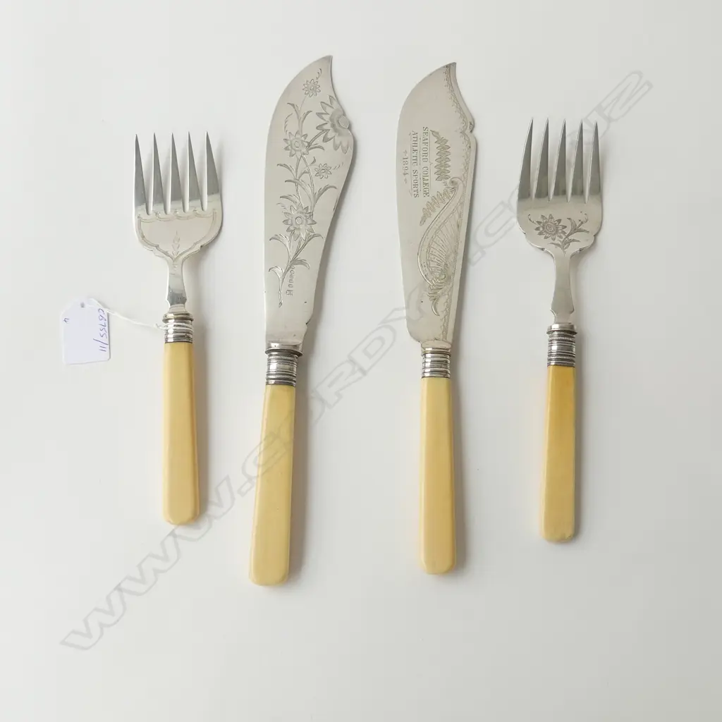 TWO PAIRS OF VICTORIAN IVORY HANDLED & SILVER-PLATED FISH SERVERS, L.310mm (LONGEST) Image 1++