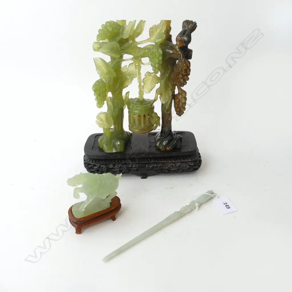 3 ORIENTAL PCES; JADE CARVING ON STAND H.230mm, HORSE, STICK L.190mm Image 1++