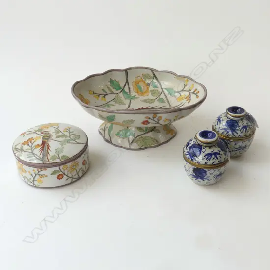 4 PCES CHINA; 3 CONTAINERS, OVAL FOOTED BOWL W.250mm