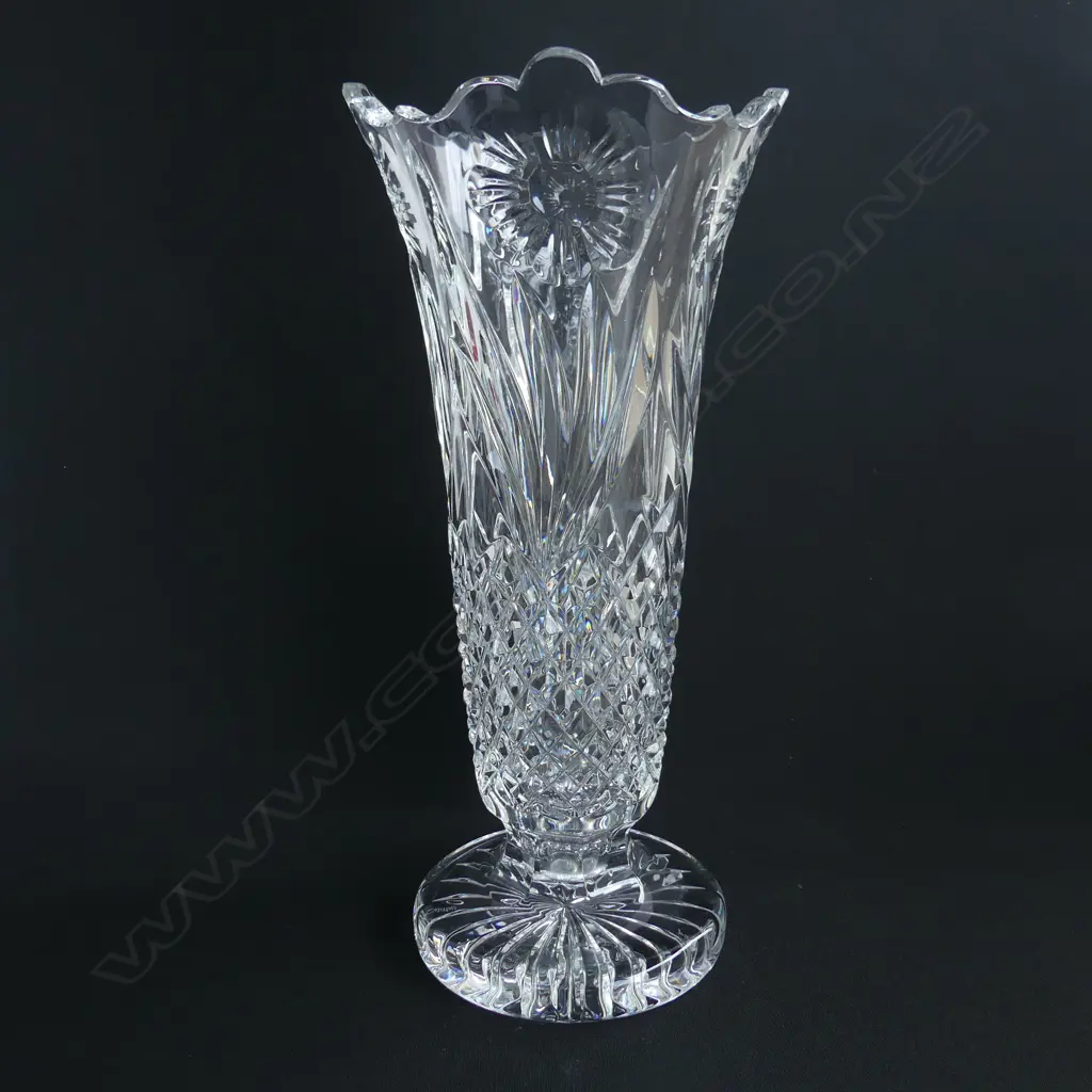 WATERFORD  CUT CRYSTAL TALL FLOWER VASE H305MM Image 1++