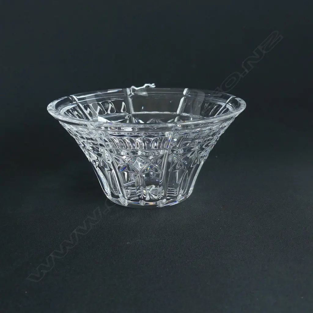 WATERFORD CUT CRYSTAL BOWL DIA 200MM Image 1++