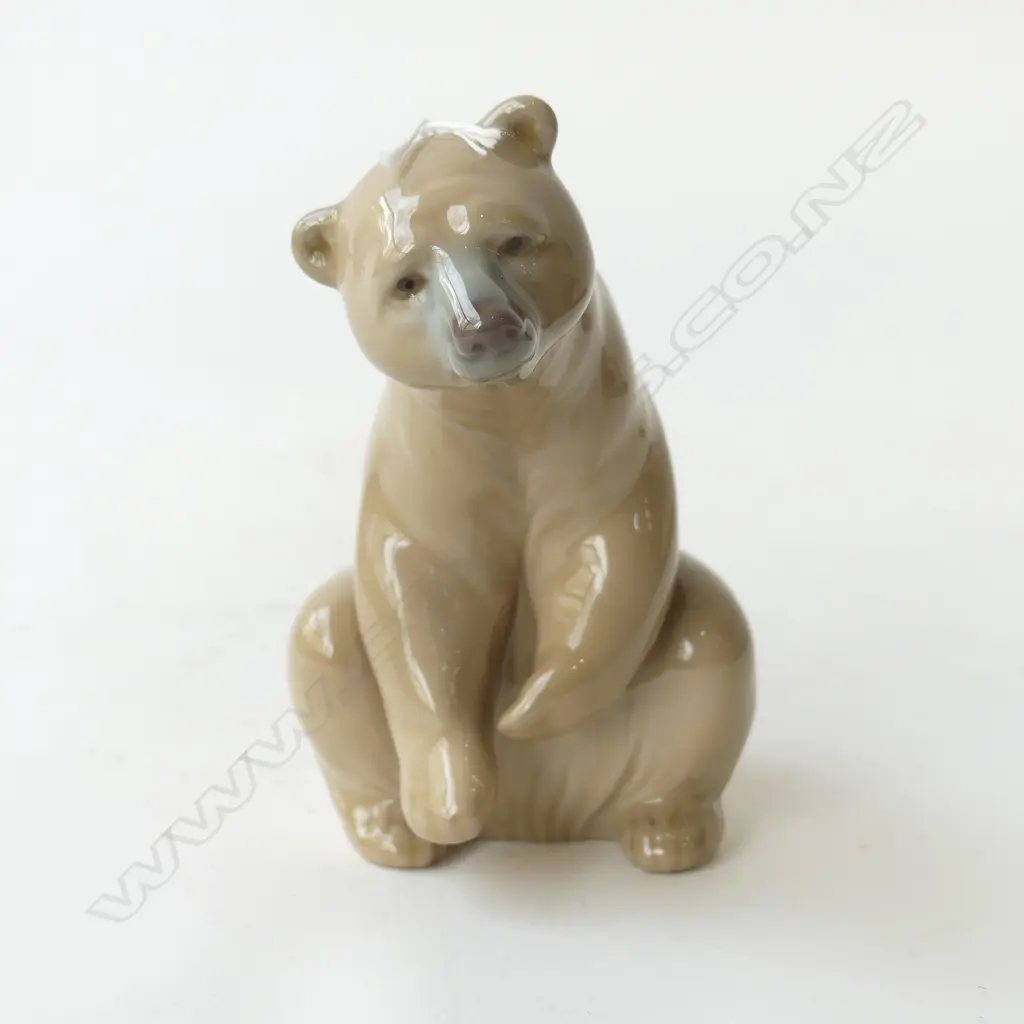 LLADRO POLAR BEAR H.115mm Image 1++