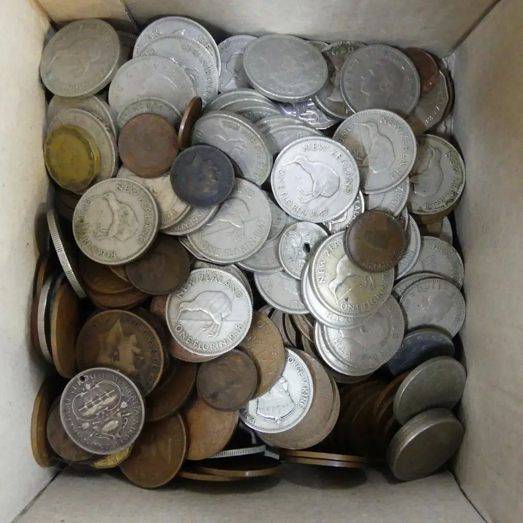ASST. COINS, MOSTLY NZ Image 1++