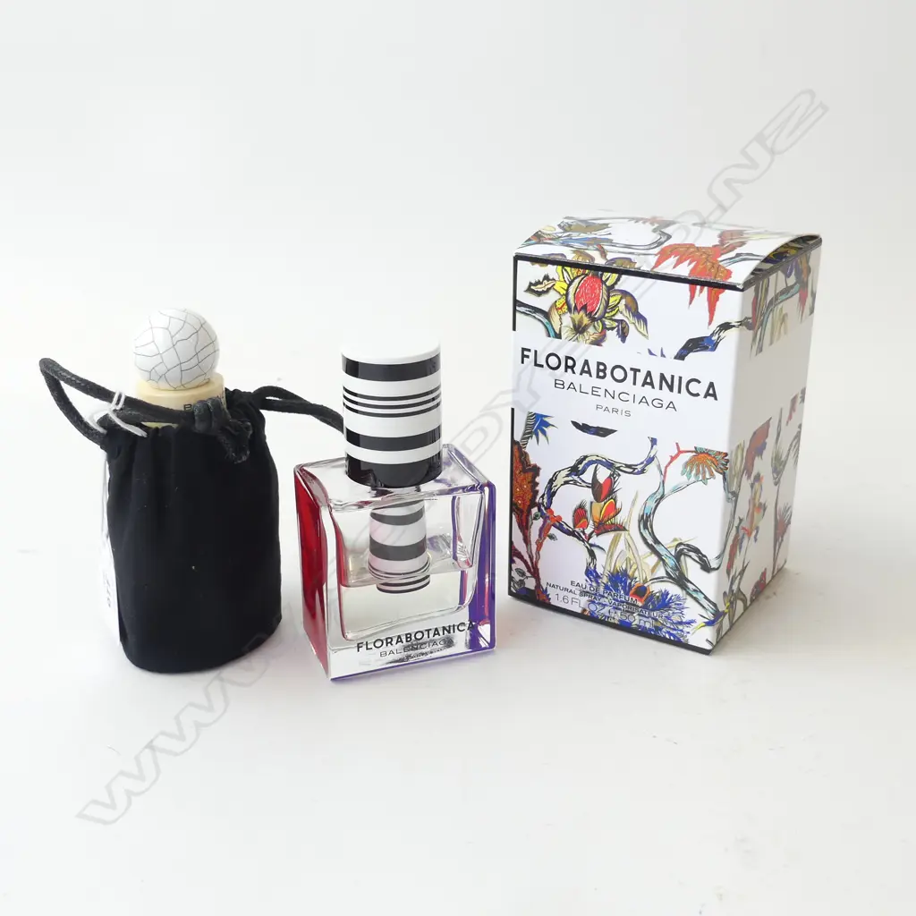 2 BOTTLES BALENCIAGA PERFUME Image 1++