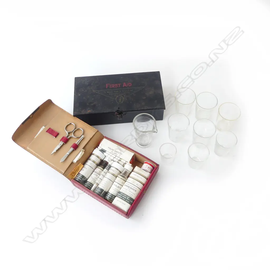2 VINTAGE FIRST AID KITS + 9 GLASS MEASURES Image 1++