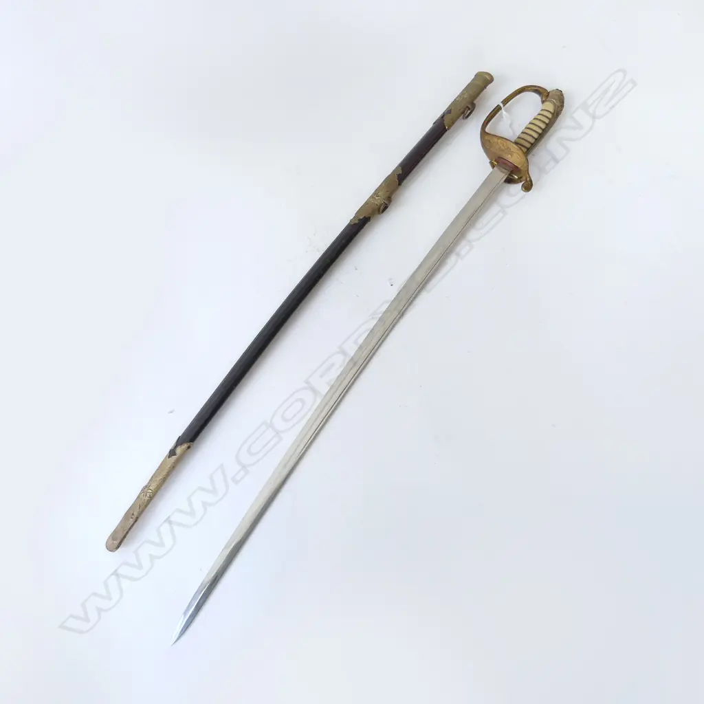 OLD JAPANESE NAVAL OFFICERS SWORD & SCABBARD L.845mm wire wrapped shagreen grip. British made Image 1++