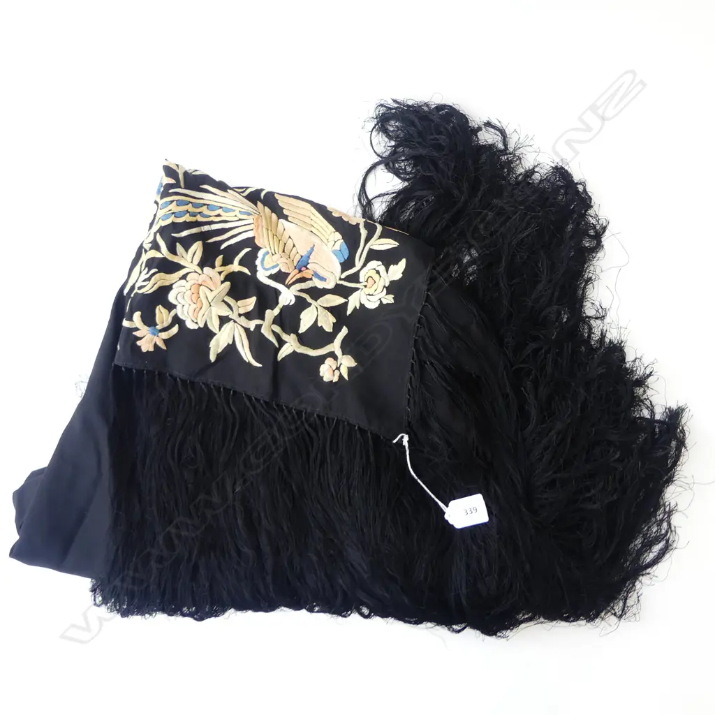 ORIENTAL EMBROIDERED BLACK SILK SHAWL Image 1++