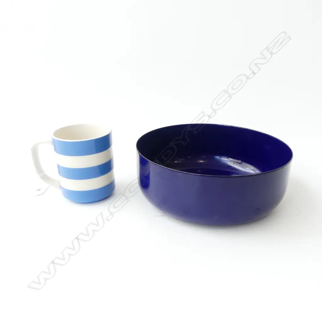 FINEL BLUE ENAMEL BOWL 200mm dia + T. G. GREEN MUG Image 1++