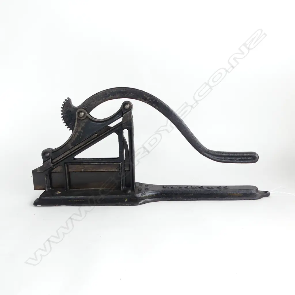 P J SORG & SON 1883 PAT CAST IRON TOBACCO CUTTER L490MM Image 1++