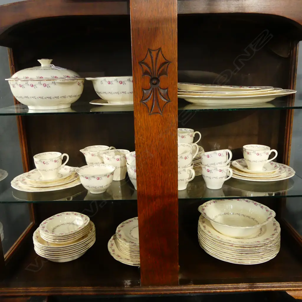 MEAKIN 'ROYAL MARIGOLD' DINNER SET Image 1++