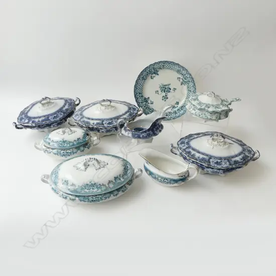 9 PCES; 6 LIDDED TUREENS, 2 SAUCE BOATS, PLATE