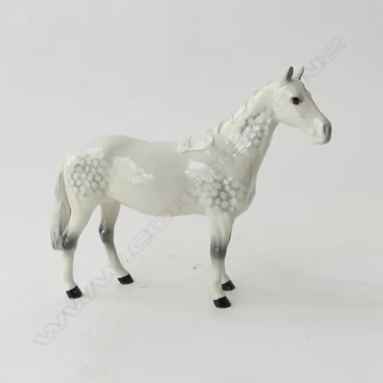 BESWICK HORSE DAPLE GREY 170 X 225