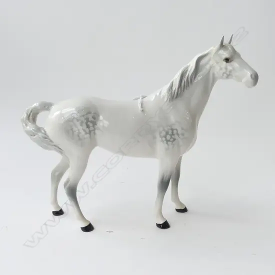 BESWICK GREY HORSE "SWISH TAIL" H 210 RESTORED EARS 