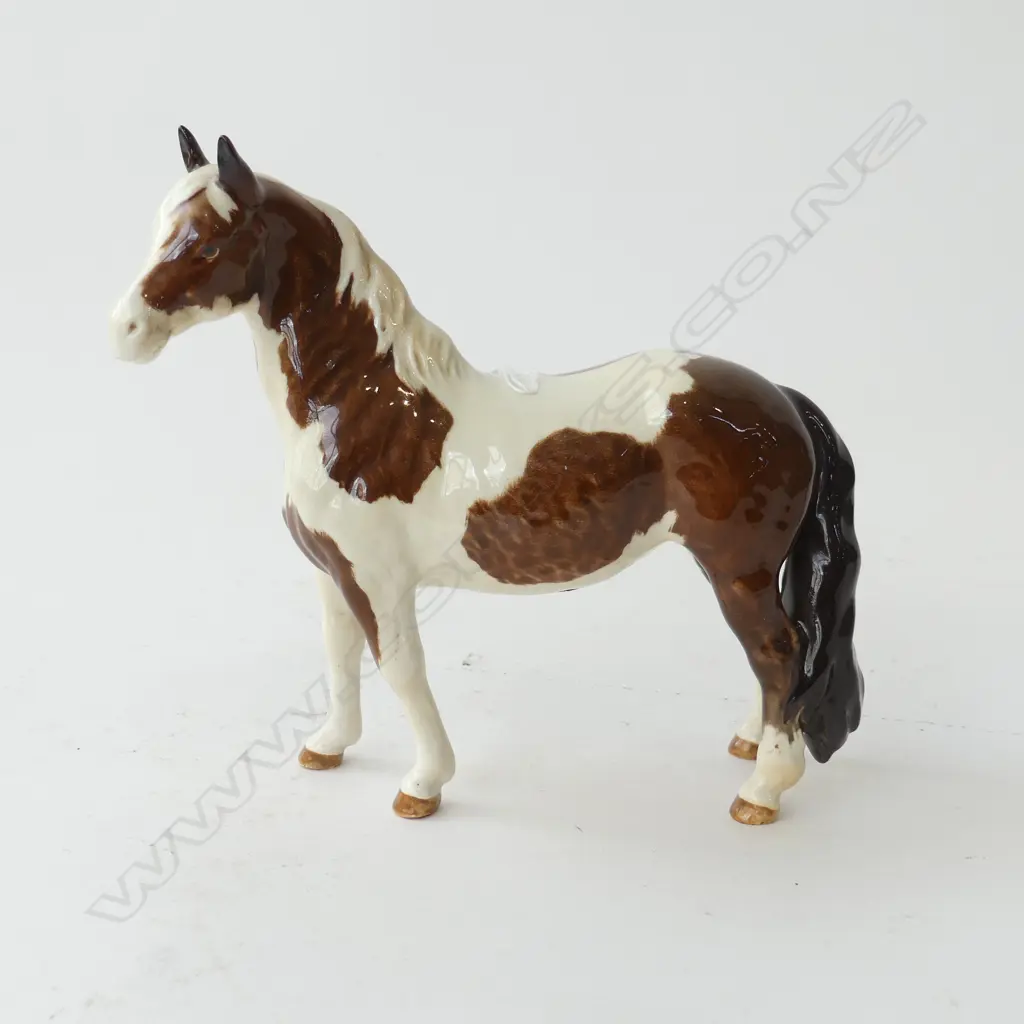 BESWICK PONY H 165 X 175 Image 1++