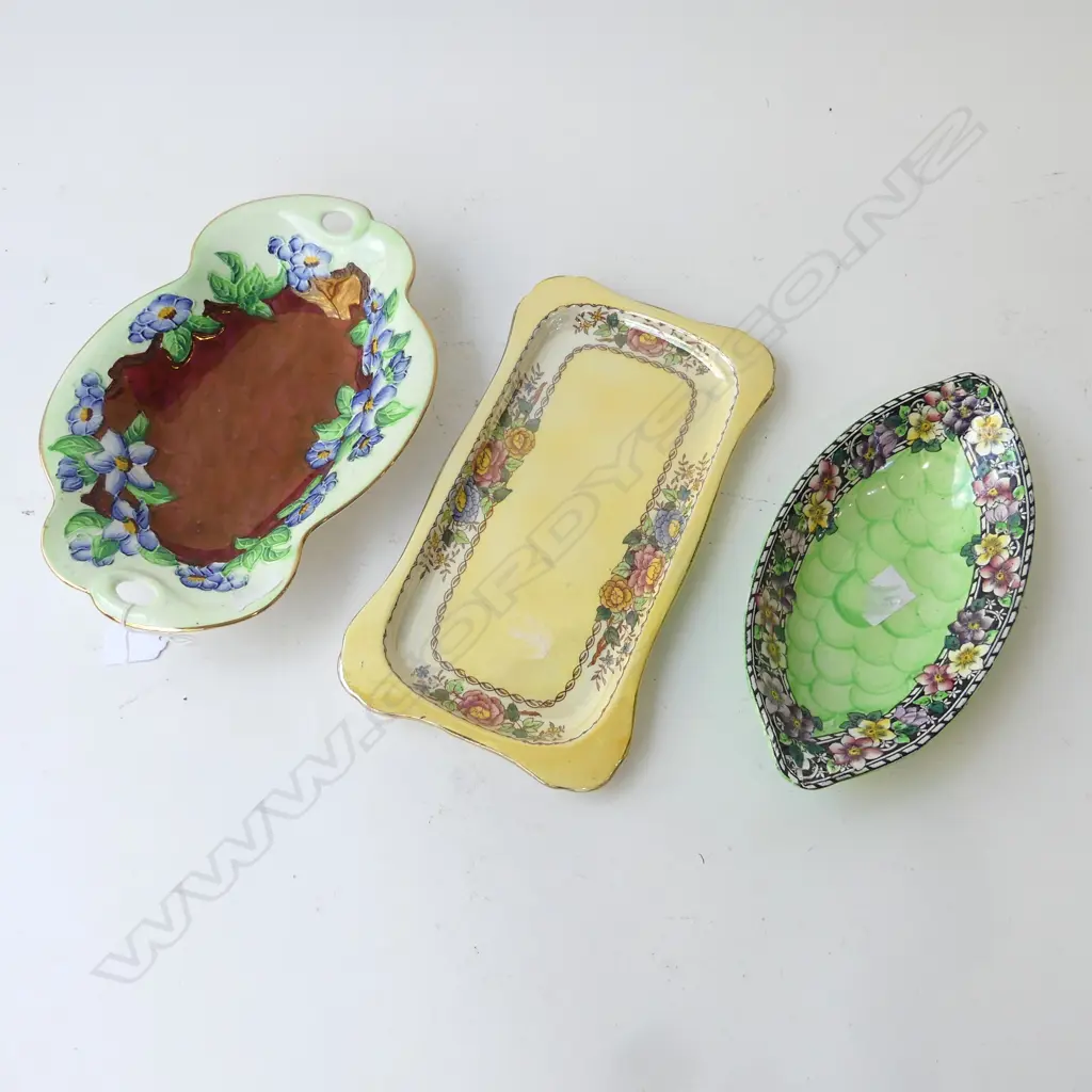 3 MALING DISHES W.300mm Image 1++